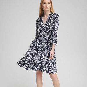 Chico's Scroll Bell Sleeve With Ruffle V-Neck Tiered  Dress Chico's Sz .5/US 6